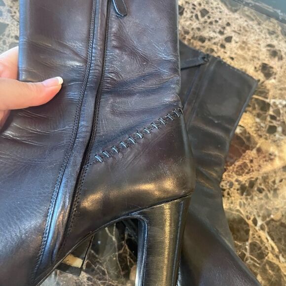 QUALITY Cole Haan Heeled Boot! - Picture 5 of 12